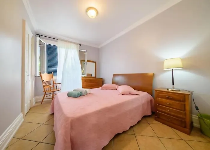 Semesterbostad Casa Alves By Mth *