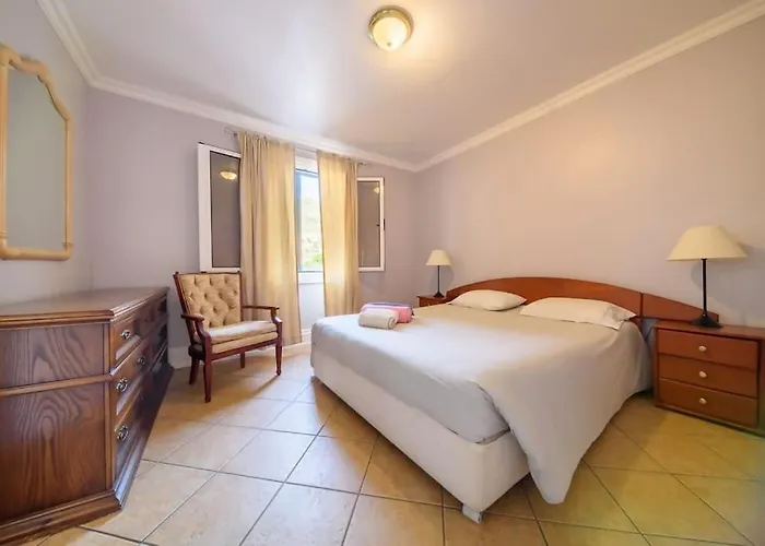 Casa Alves By Mth * Machico (Madeira)